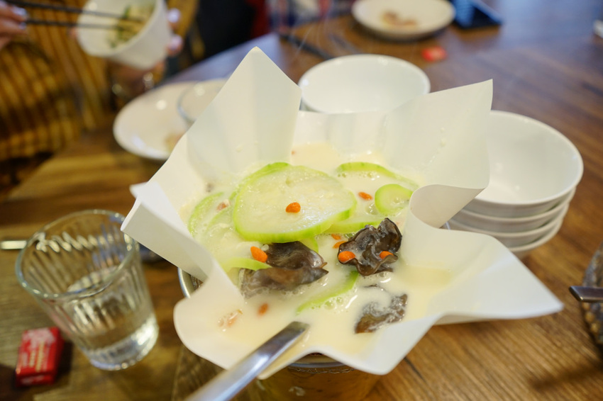 台北｜飯BAR mini(忠孝店) 東區中菜餐廳．多人聚餐餐廳推薦！ - 奇奇一起玩樂趣