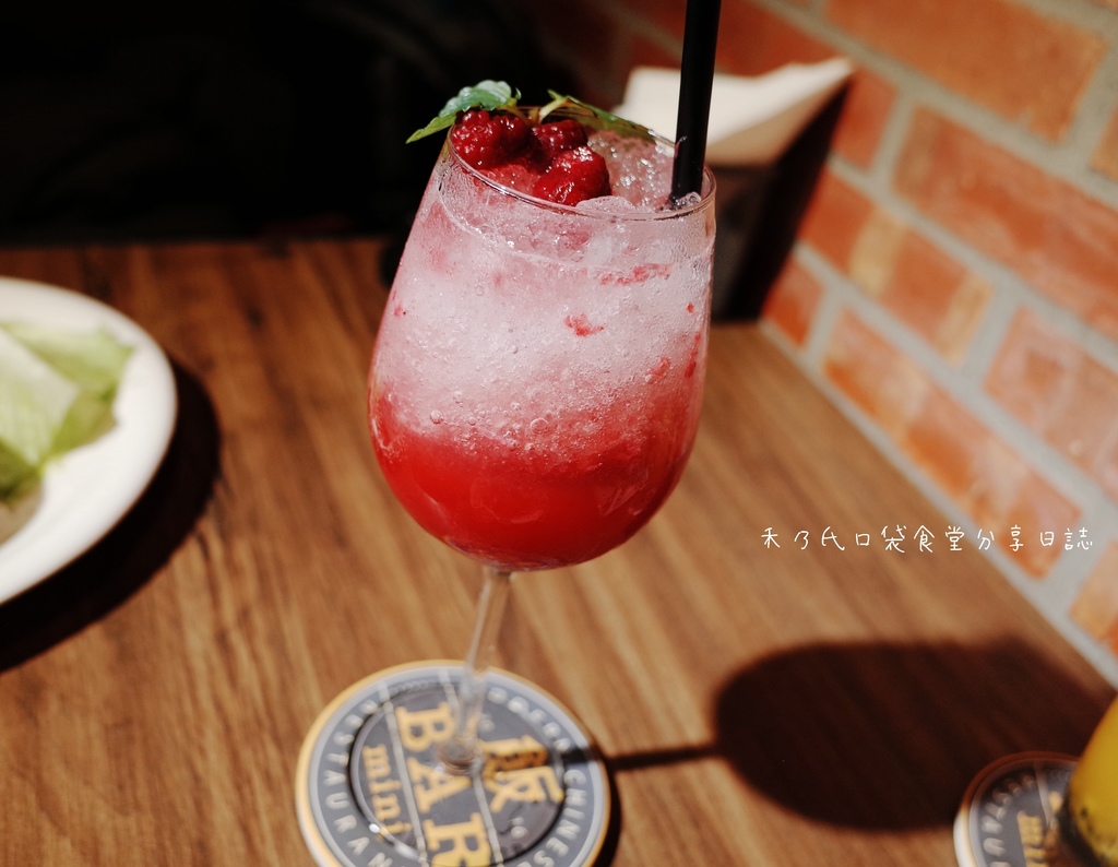 18-01-25-01-25-57-033_deco.jpg 18-01-25-01-25-57-033_deco.jpg