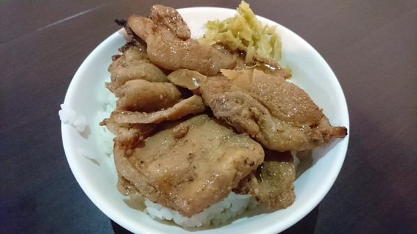 博義師燒肉飯(自由店):高雄~博義師燒肉飯(自由店)~傳承五十年飄香在地小吃~