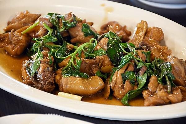 到墾丁旅遊必吃的人氣海產店!【咱的海產店】沒訂位還吃不到喔!多種海鮮、鮮味一次上足※有停車場※恆春美食