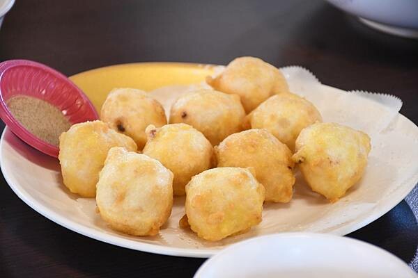 到墾丁旅遊必吃的人氣海產店!【咱的海產店】沒訂位還吃不到喔!多種海鮮、鮮味一次上足※有停車場※恆春美食