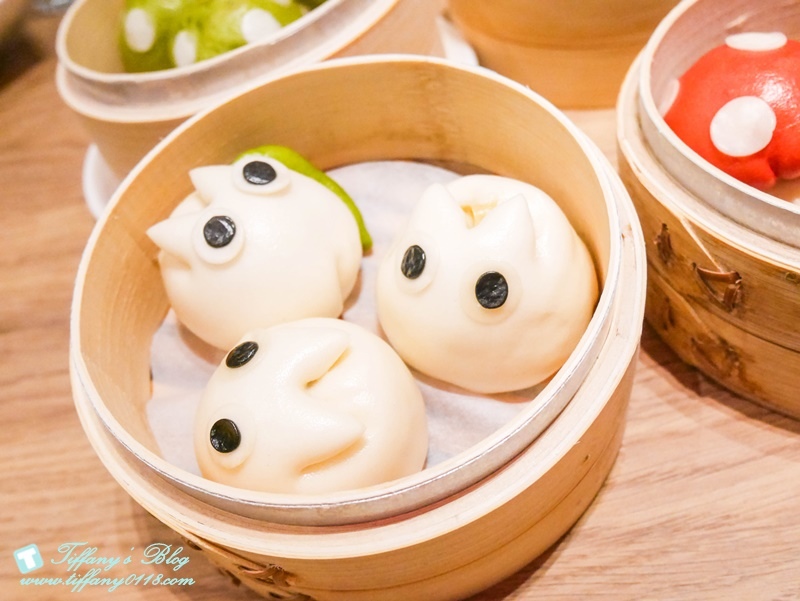 [美食.台北] 叁和院台灣風格飲食(參和院三店/大直形象店)台菜餐廳。繼微風南京店推出龍捲風排骨飯後再推出大直店限定的水噹噹鹹水雞~刺蝟叉燒包跟超級大力菇還有彩虹銀絲卷都超吸晴!!