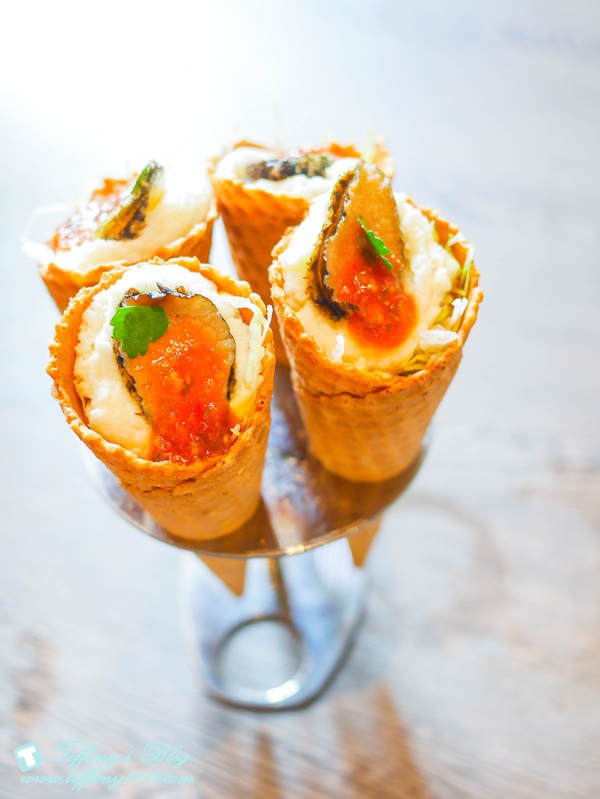 [美食.台北] 叁和院台灣風格飲食(參和院三店/大直形象店)台菜餐廳。繼微風南京店推出龍捲風排骨飯後再推出大直店限定的水噹噹鹹水雞~刺蝟叉燒包跟超級大力菇還有彩虹銀絲卷都超吸晴!!