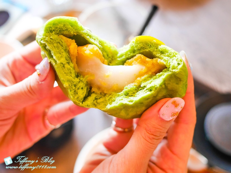 [美食.台北] 叁和院台灣風格飲食(參和院三店/大直形象店)台菜餐廳。繼微風南京店推出龍捲風排骨飯後再推出大直店限定的水噹噹鹹水雞~刺蝟叉燒包跟超級大力菇還有彩虹銀絲卷都超吸晴!!