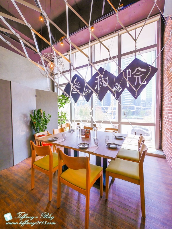 [美食.台北] 叁和院台灣風格飲食(參和院三店/大直形象店)台菜餐廳。繼微風南京店推出龍捲風排骨飯後再推出大直店限定的水噹噹鹹水雞~刺蝟叉燒包跟超級大力菇還有彩虹銀絲卷都超吸晴!!