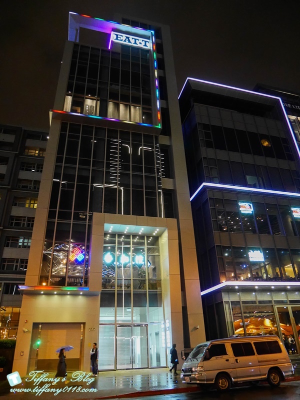 [美食.台北] 叁和院台灣風格飲食(參和院三店/大直形象店)台菜餐廳。繼微風南京店推出龍捲風排骨飯後再推出大直店限定的水噹噹鹹水雞~刺蝟叉燒包跟超級大力菇還有彩虹銀絲卷都超吸晴!!