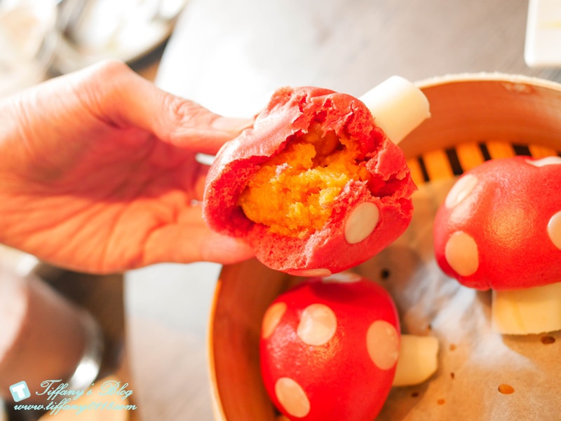 [美食.台北] 叁和院台灣風格飲食(參和院三店/大直形象店)台菜餐廳。繼微風南京店推出龍捲風排骨飯後再推出大直店限定的水噹噹鹹水雞~刺蝟叉燒包跟超級大力菇還有彩虹銀絲卷都超吸晴!!