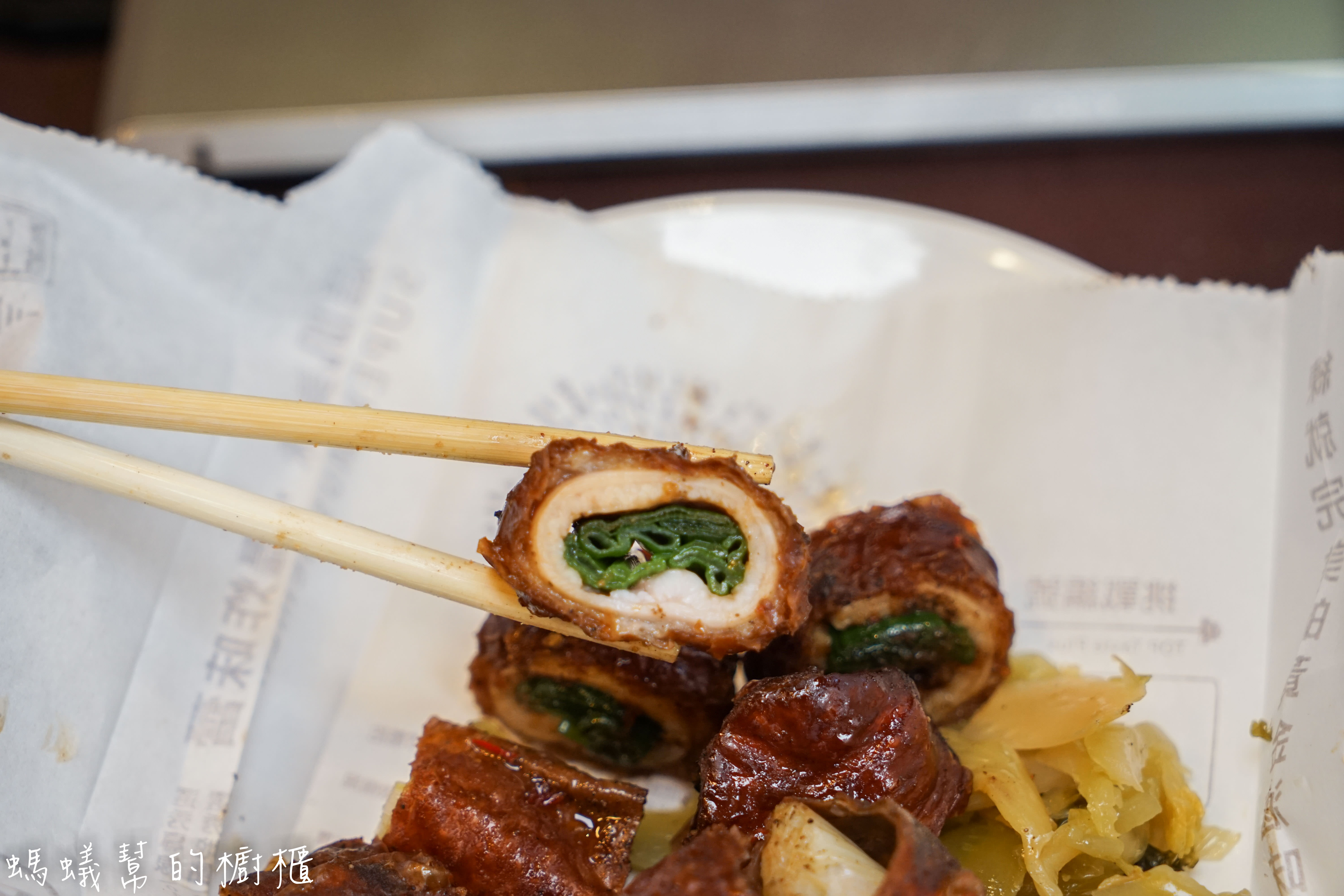 健美先生激炸滷味|台中一中街私房美味小吃，先滷後炸口感讓人越吃越上癮！食尚玩家跟旅行應援團推薦。 - 螞蟻幫的櫥櫃