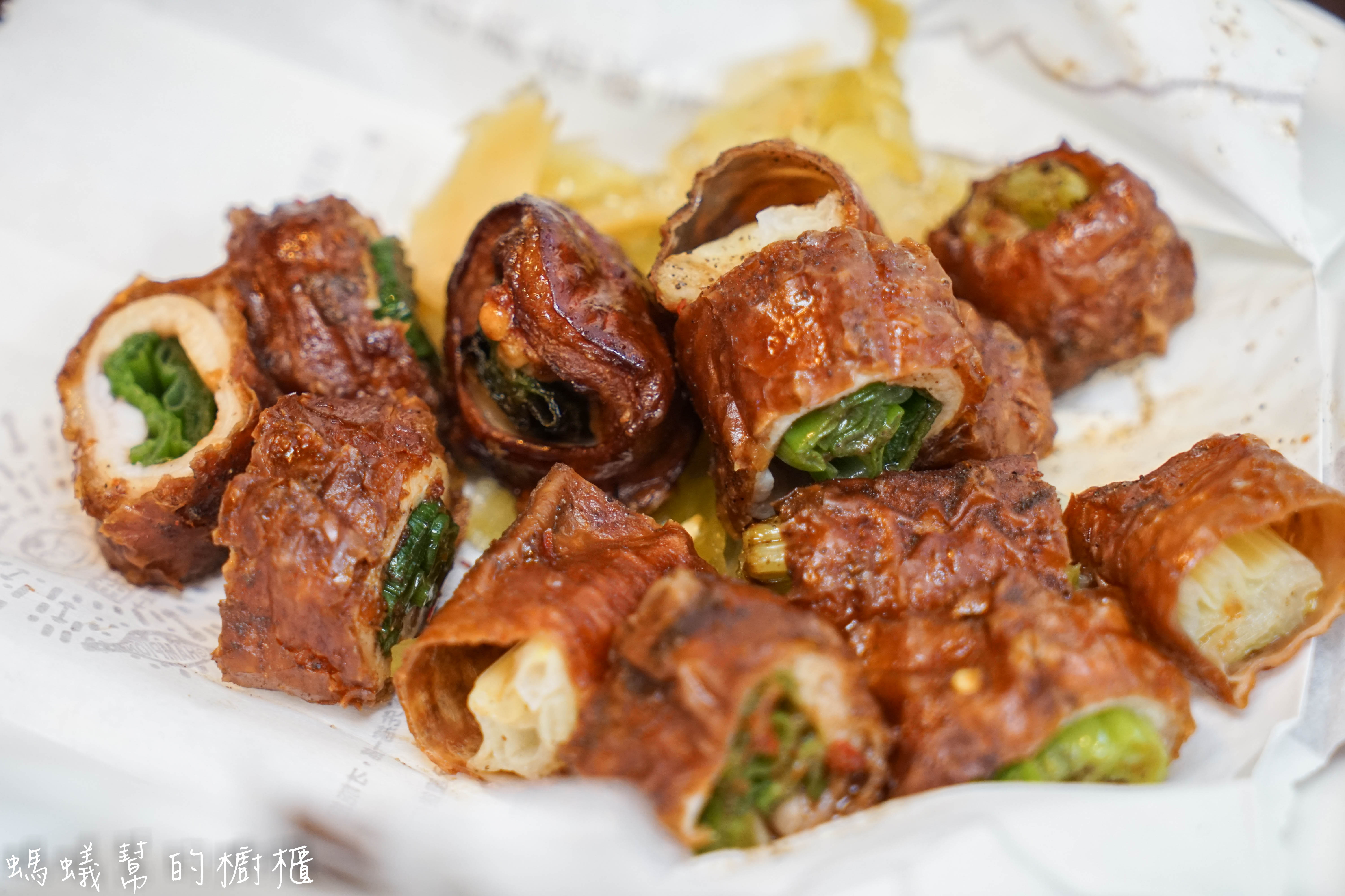 健美先生激炸滷味|台中一中街私房美味小吃，先滷後炸口感讓人越吃越上癮！食尚玩家跟旅行應援團推薦。 - 螞蟻幫的櫥櫃