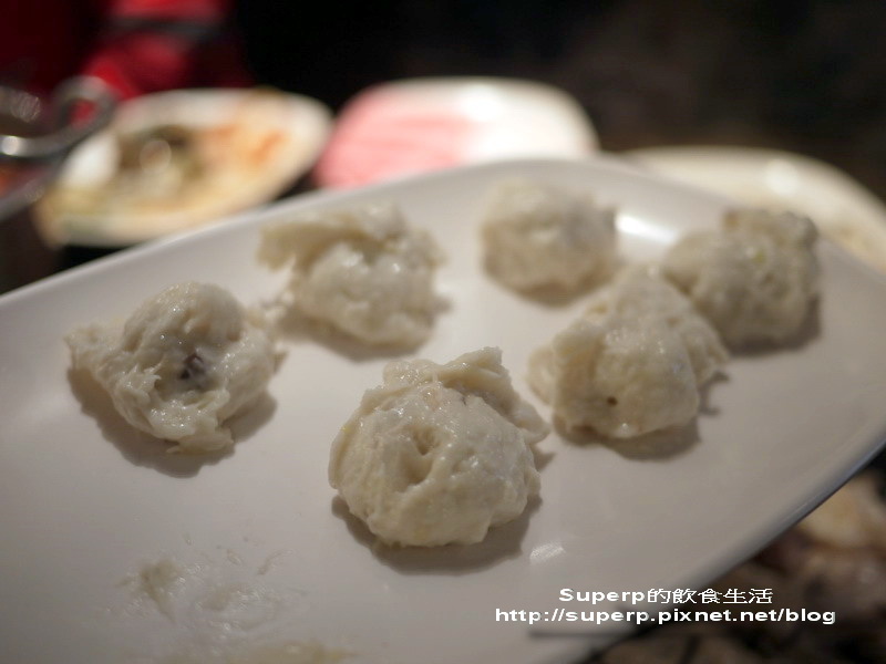 [餐廳食記]台北大直的八海精緻鍋物料理之海鮮吃到飽