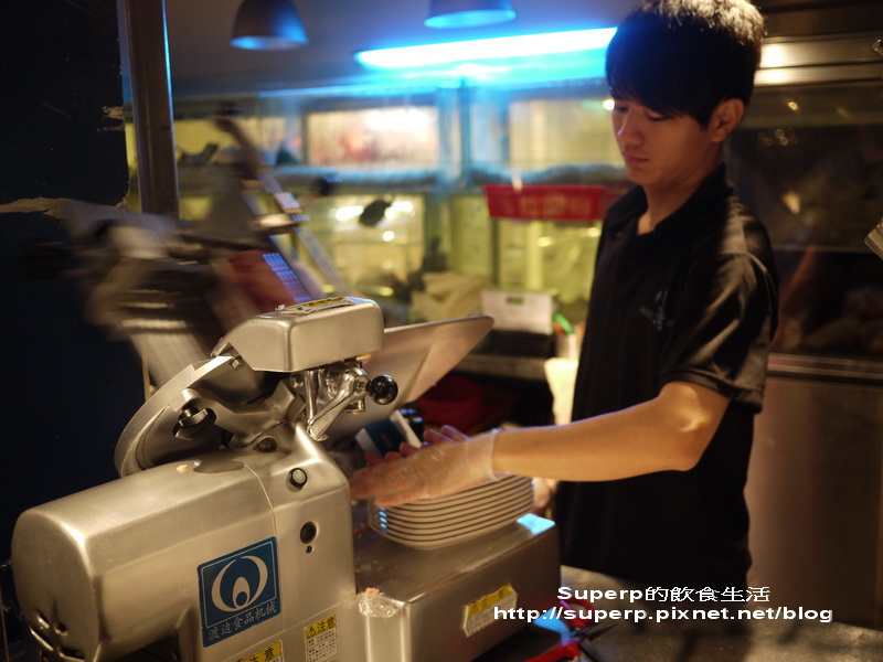 [餐廳食記]台北大直的八海精緻鍋物料理之海鮮吃到飽