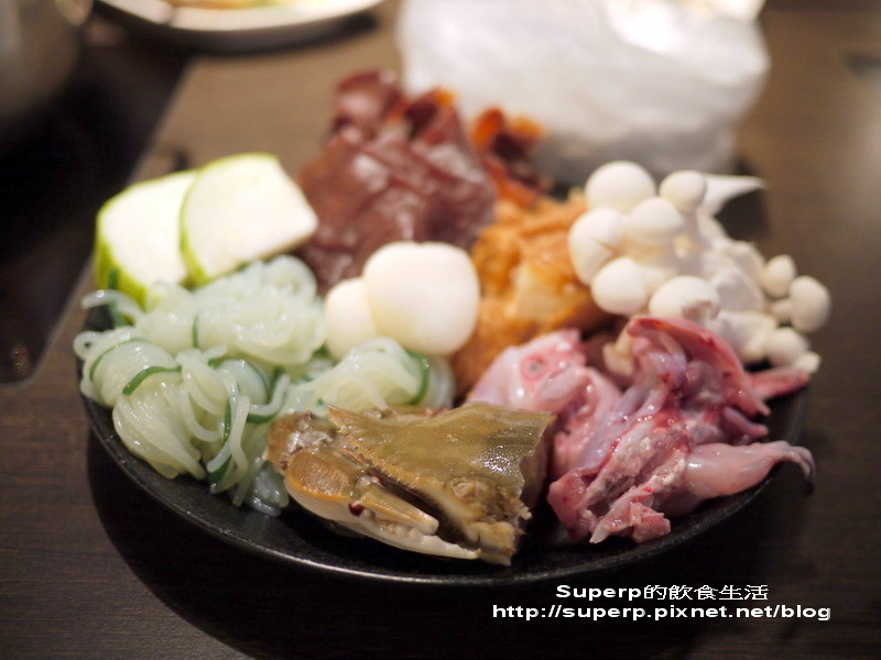 [餐廳食記]台北大直的八海精緻鍋物料理之海鮮吃到飽