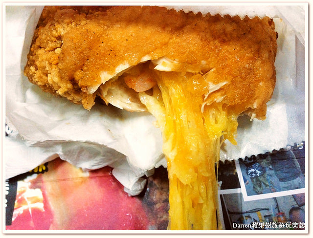 『桃園市中壢區』陳記鹹酥雞(中園店)●明太子起司雞排~超濃起司+明太子夾入雞排內也太狂了吧!! 隱藏限量雞排晚來根本買不到