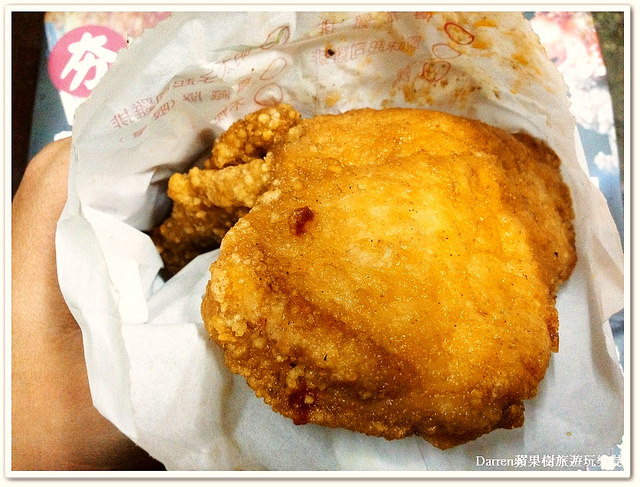 『桃園市中壢區』陳記鹹酥雞(中園店)●明太子起司雞排~超濃起司+明太子夾入雞排內也太狂了吧!! 隱藏限量雞排晚來根本買不到