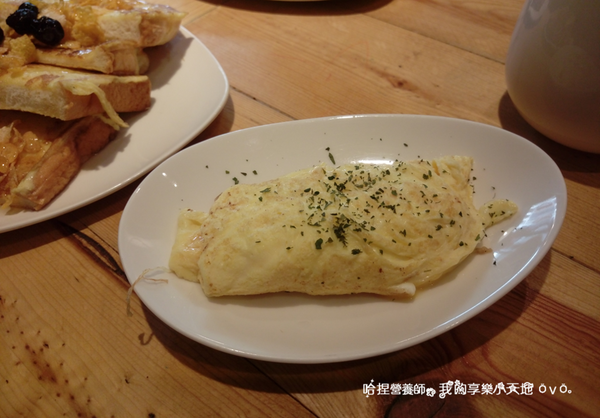 【台北信義】《豐滿信義世貿店》美式風格早午餐、下午茶,種類選擇豐富,悠閒地渡過午後時光吧❤近捷運台北101/世貿站