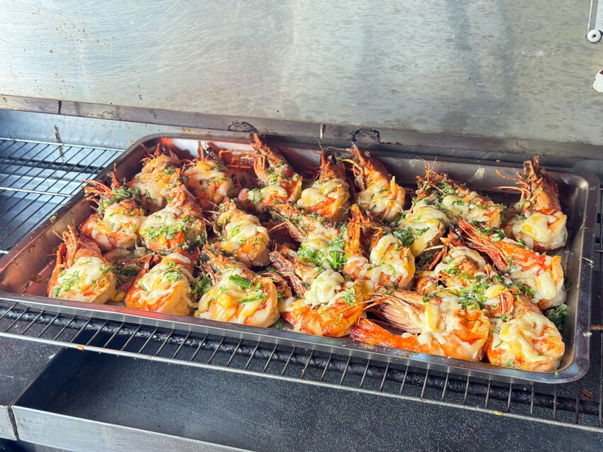 台南辦桌推薦│洪廚喜宴心得分享│辦桌也能吃到儀式感│真鯛刺身