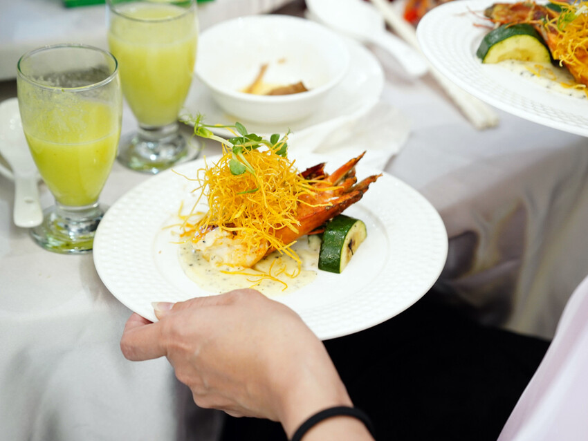 台南辦桌推薦│洪廚喜宴心得分享│辦桌也能吃到儀式感│真鯛刺身