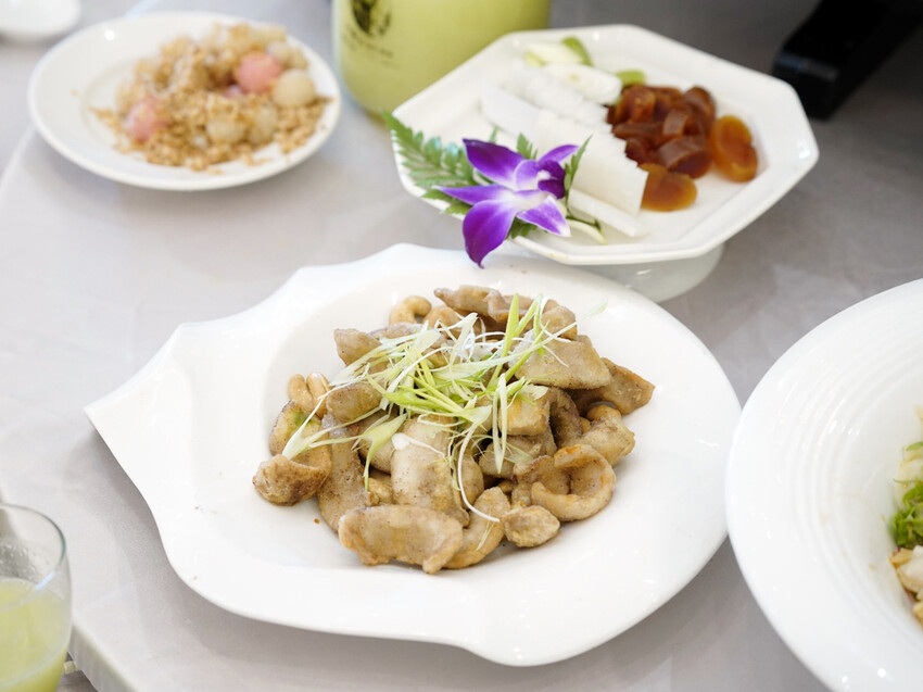 台南辦桌推薦│洪廚喜宴心得分享│辦桌也能吃到儀式感│真鯛刺身