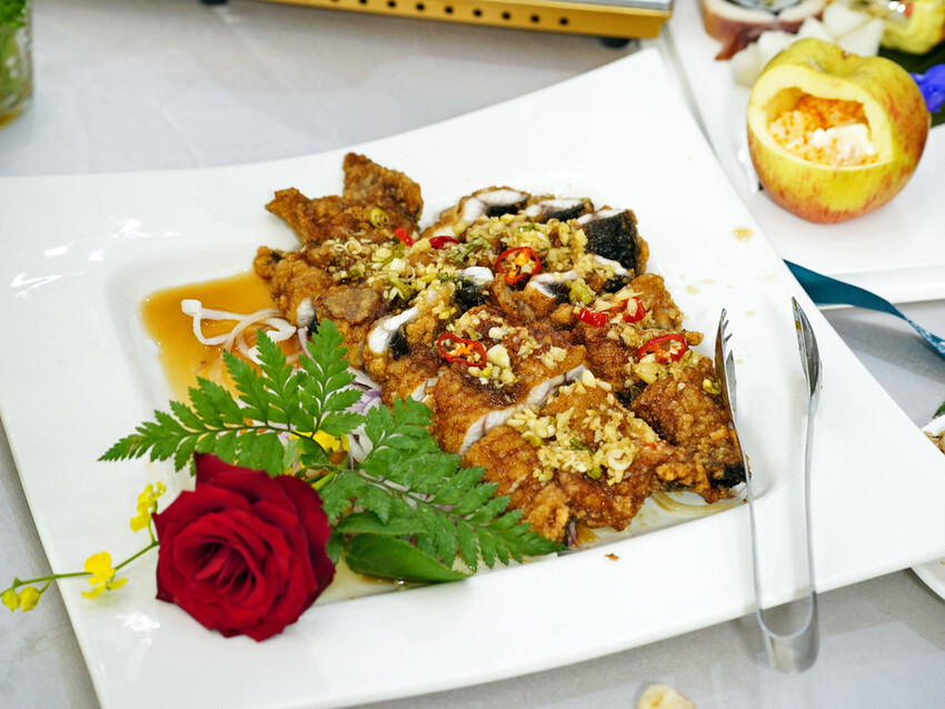 台南辦桌推薦│洪廚喜宴心得分享│辦桌也能吃到儀式感│真鯛刺身