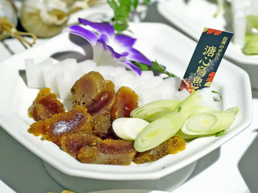 台南婚宴推薦│洪廚喜宴│夢幻戶外花系婚禮│絕美佈置＋創意辦桌