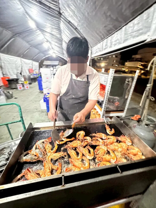 台南婚宴推薦│洪廚喜宴│夢幻戶外花系婚禮│絕美佈置＋創意辦桌