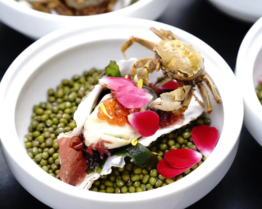 台南首創法式辦桌,洪廚喜宴把法式餐廳搬到辦桌來了!尾牙穿得美 台南首創法式辦桌,洪廚喜宴把法式餐廳搬到辦桌來了!尾牙穿得美