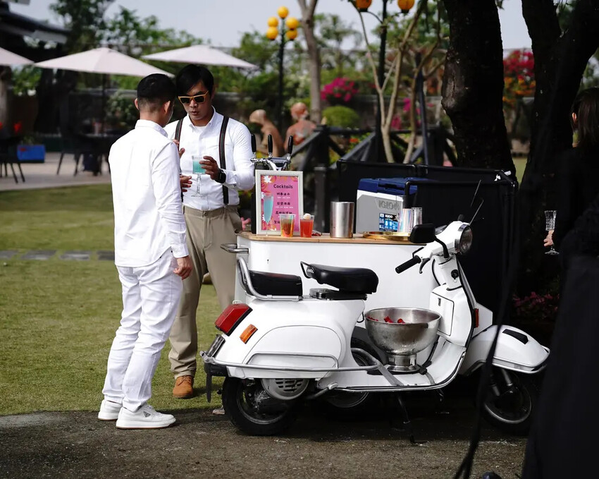 台南首創法式辦桌,洪廚喜宴把法式餐廳搬到辦桌來了!尾牙穿得美 台南首創法式辦桌,洪廚喜宴把法式餐廳搬到辦桌來了!尾牙穿得美