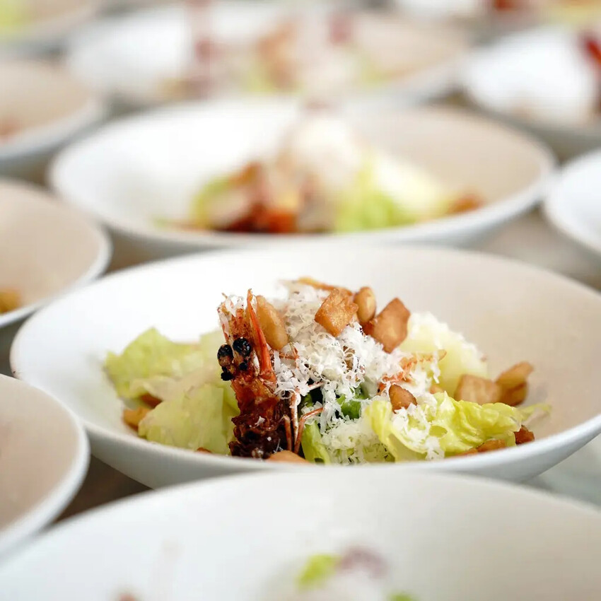 台南首創法式辦桌,洪廚喜宴把法式餐廳搬到辦桌來了!尾牙穿得美 台南首創法式辦桌,洪廚喜宴把法式餐廳搬到辦桌來了!尾牙穿得美