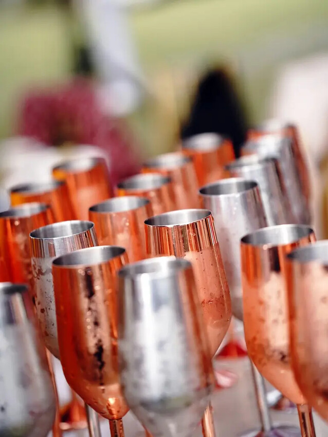 台南首創法式辦桌,洪廚喜宴把法式餐廳搬到辦桌來了!尾牙穿得美 台南首創法式辦桌,洪廚喜宴把法式餐廳搬到辦桌來了!尾牙穿得美