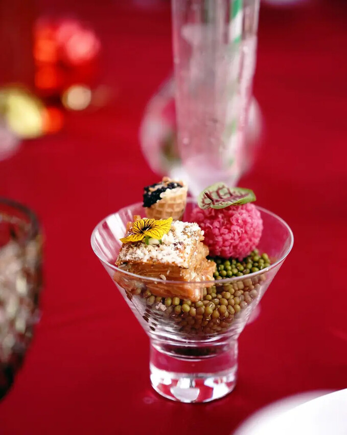 台南首創法式辦桌,洪廚喜宴把法式餐廳搬到辦桌來了!尾牙穿得美 台南首創法式辦桌,洪廚喜宴把法式餐廳搬到辦桌來了!尾牙穿得美