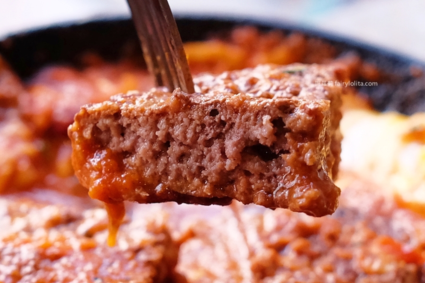 A.K.12 美式小館。大胃王一定要收藏！霸氣浮誇超狂大份量，超高CP值，營業時間人潮快擠爆！ @蹦啾♥謝蘿莉 La vie heureuse