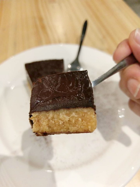 AK12美式小館:AK12美式小館-西門捷運站周邊的美式料理 聚餐約會的好選擇