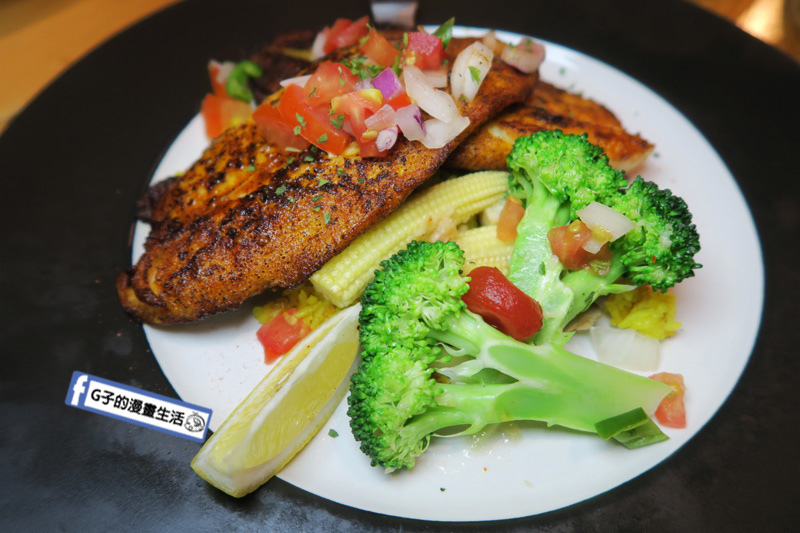 西門町.A.K.12 美式小館.佬墨的日出.美式漢堡.寵物友善餐廳