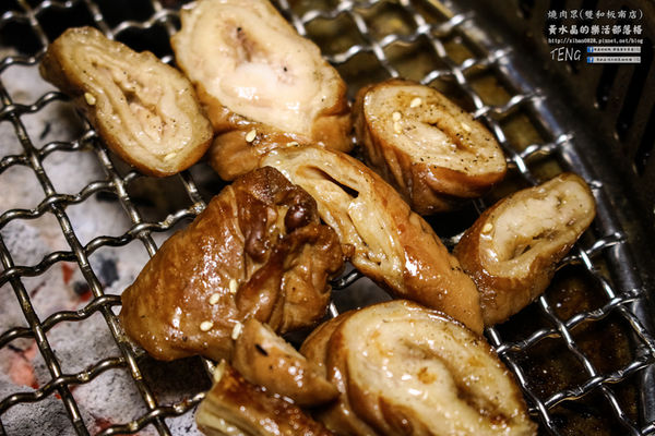 燒肉眾精緻炭火燒肉(雙和板南店) | 新北市/中和區 《新北中和連鎖吃到飽燒肉店推薦,吃到飽海陸食材完全制霸》