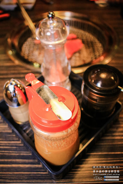 燒肉眾精緻炭火燒肉(雙和板南店) | 新北市/中和區 《新北中和連鎖吃到飽燒肉店推薦,吃到飽海陸食材完全制霸》