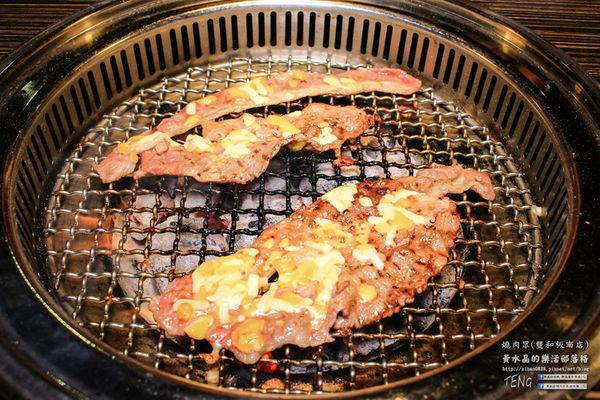 燒肉眾精緻炭火燒肉(雙和板南店) | 新北市/中和區 《新北中和連鎖吃到飽燒肉店推薦,吃到飽海陸食材完全制霸》