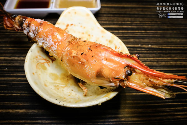 燒肉眾精緻炭火燒肉(雙和板南店) | 新北市/中和區 《新北中和連鎖吃到飽燒肉店推薦,吃到飽海陸食材完全制霸》