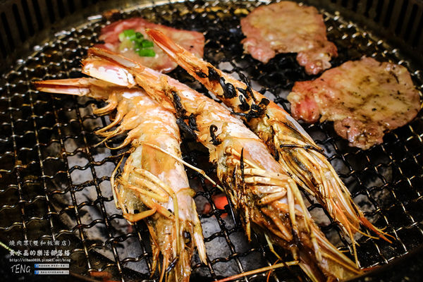 燒肉眾精緻炭火燒肉(雙和板南店) | 新北市/中和區 《新北中和連鎖吃到飽燒肉店推薦,吃到飽海陸食材完全制霸》