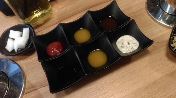 Oh My Stone 球牛排:【台北市信義區 / 午餐】Oh My Stone 球牛排