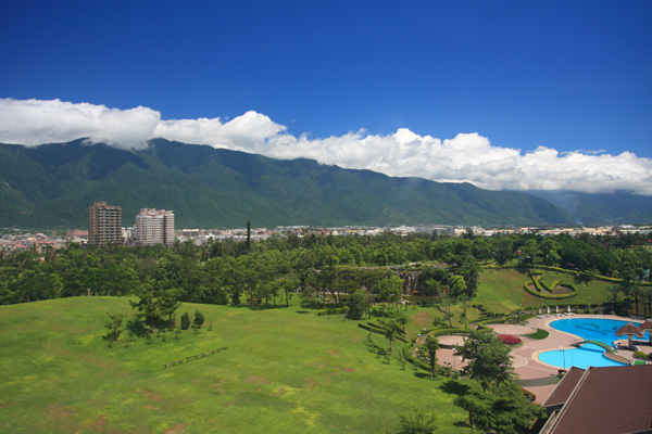 藍天+白雲+大海=花蓮