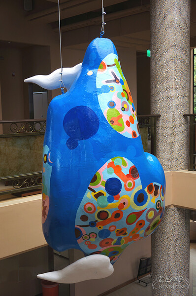 宜蘭縣頭城鎮金車伯朗咖啡城堡一館二館》頭城伯朗咖啡館,望烏石港龜山島.喝咖啡,城堡荷蘭風車超好拍