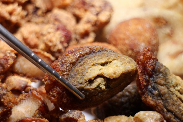 炸去啃(新北三重店):三重好吃炸雞/雞排/高雄人氣名店北上展店『炸去啃 職人炸物-三重店』在炸物店裡吃丼飯/烏龍麵/可外送/電話預訂取餐