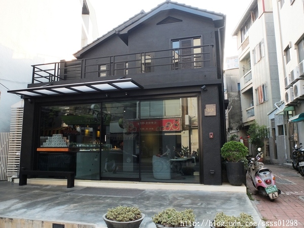 ChuChu Pâtisserie 法式甜點:【愛評口碑券】ChuChu Pâtisserie法式甜點。法式派塔 鹹派 磅蛋糕 台南甜點推薦 好甜蜜的下午茶時光