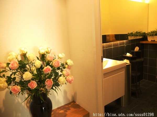 ChuChu Pâtisserie 法式甜點:【愛評口碑券】ChuChu Pâtisserie法式甜點。法式派塔 鹹派 磅蛋糕 台南甜點推薦 好甜蜜的下午茶時光