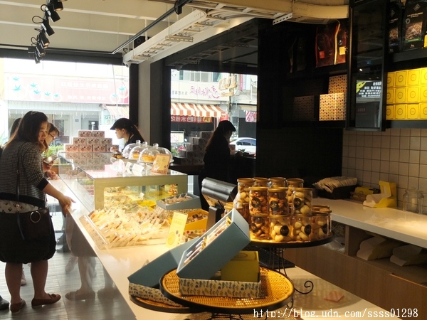 ChuChu Pâtisserie 法式甜點:【愛評口碑券】ChuChu Pâtisserie法式甜點。法式派塔 鹹派 磅蛋糕 台南甜點推薦 好甜蜜的下午茶時光