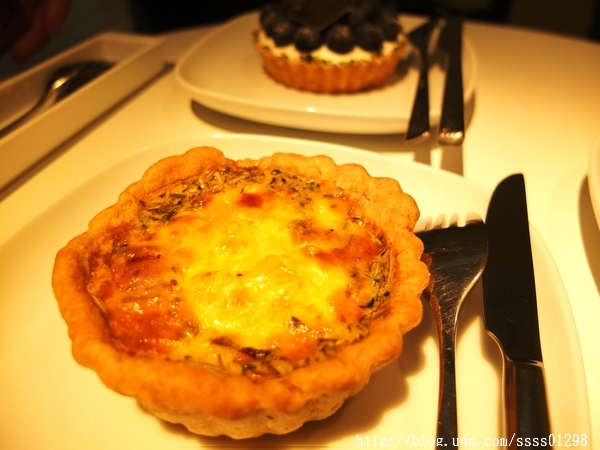 ChuChu Pâtisserie 法式甜點:【愛評口碑券】ChuChu Pâtisserie法式甜點。法式派塔 鹹派 磅蛋糕 台南甜點推薦 好甜蜜的下午茶時光