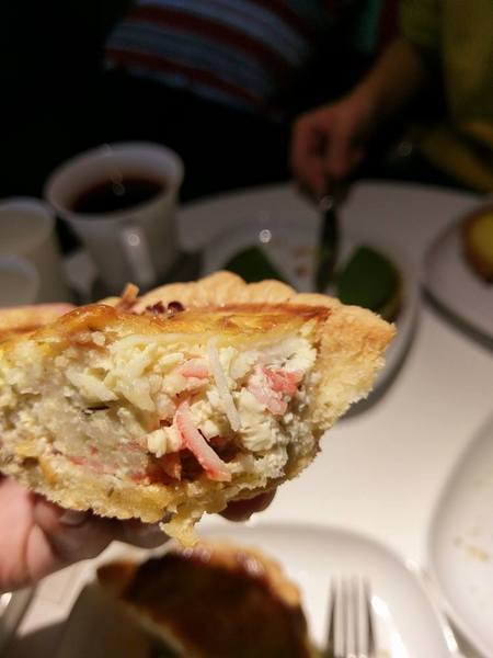 ChuChu Pâtisserie 法式甜點：ChuChu Pâtisserie 法式甜點-台南東區法式甜點  店內用餐空間超適合姐妹用餐  選擇多樣  但是不嗜甜的人要挑款