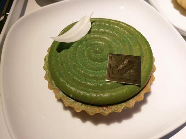 ChuChu Pâtisserie 法式甜點：ChuChu Pâtisserie 法式甜點-台南東區法式甜點  店內用餐空間超適合姐妹用餐  選擇多樣  但是不嗜甜的人要挑款
