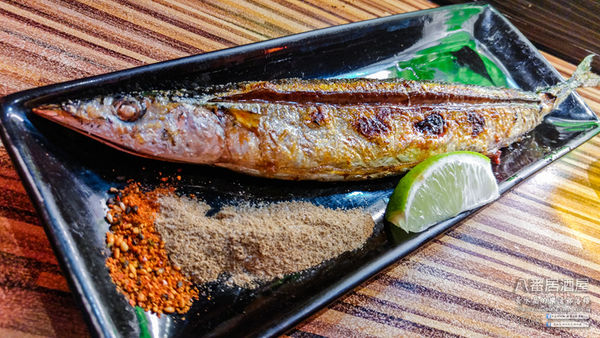 八番居酒屋【桃園美食】|桃園市桃園區巷弄深夜居酒屋；日本人也喜歡來的深夜食堂；水晶造訪多次的口袋私房名單。