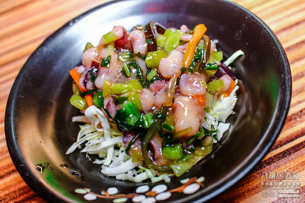 八番居酒屋【桃園美食】|桃園市桃園區巷弄深夜居酒屋；日本人也喜歡來的深夜食堂；水晶造訪多次的口袋私房名單。